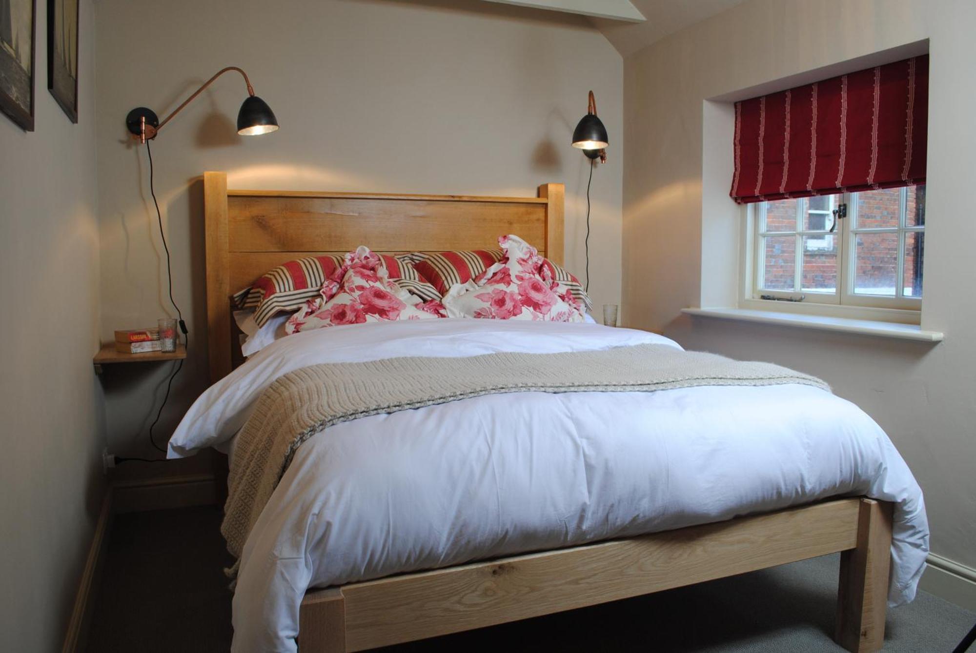 Courtyard Cottages Lymington, 2 Adults Only Bagian luar foto